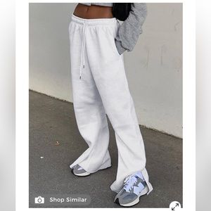 NWT☁️URBAN OUTFITTERS STANDARD CLOTH UNIVERSAL TRACK PANT size S